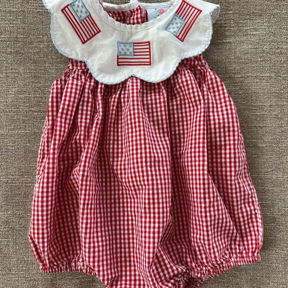 American Flag Red Gingham Bubble
